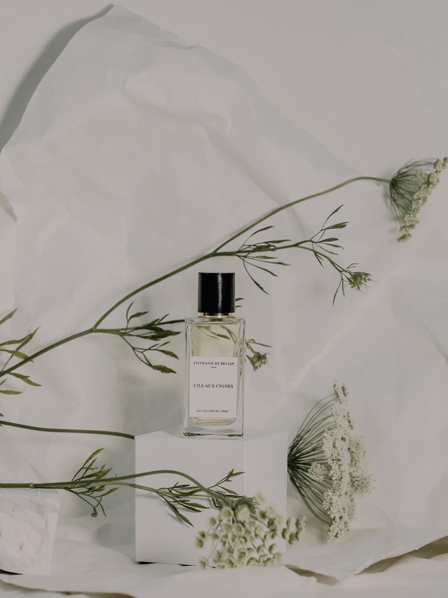 Lile Aux Cygnes St Phanie De Bruijn Parfum Sur Mesure Parfum Een