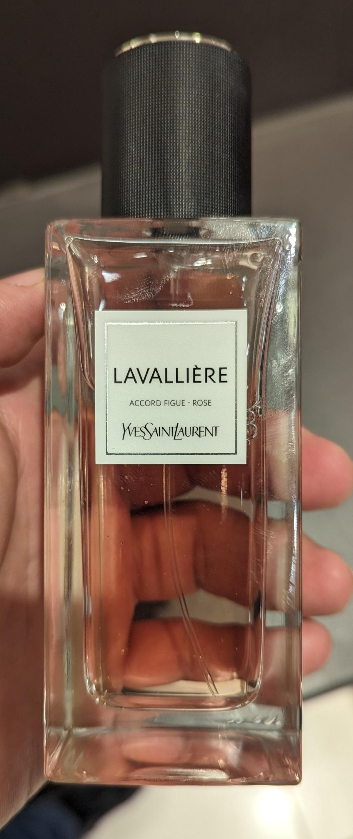 Lavalliere Yves Saint Laurent Parfum Een Nieuwe Geur Voor Dames En