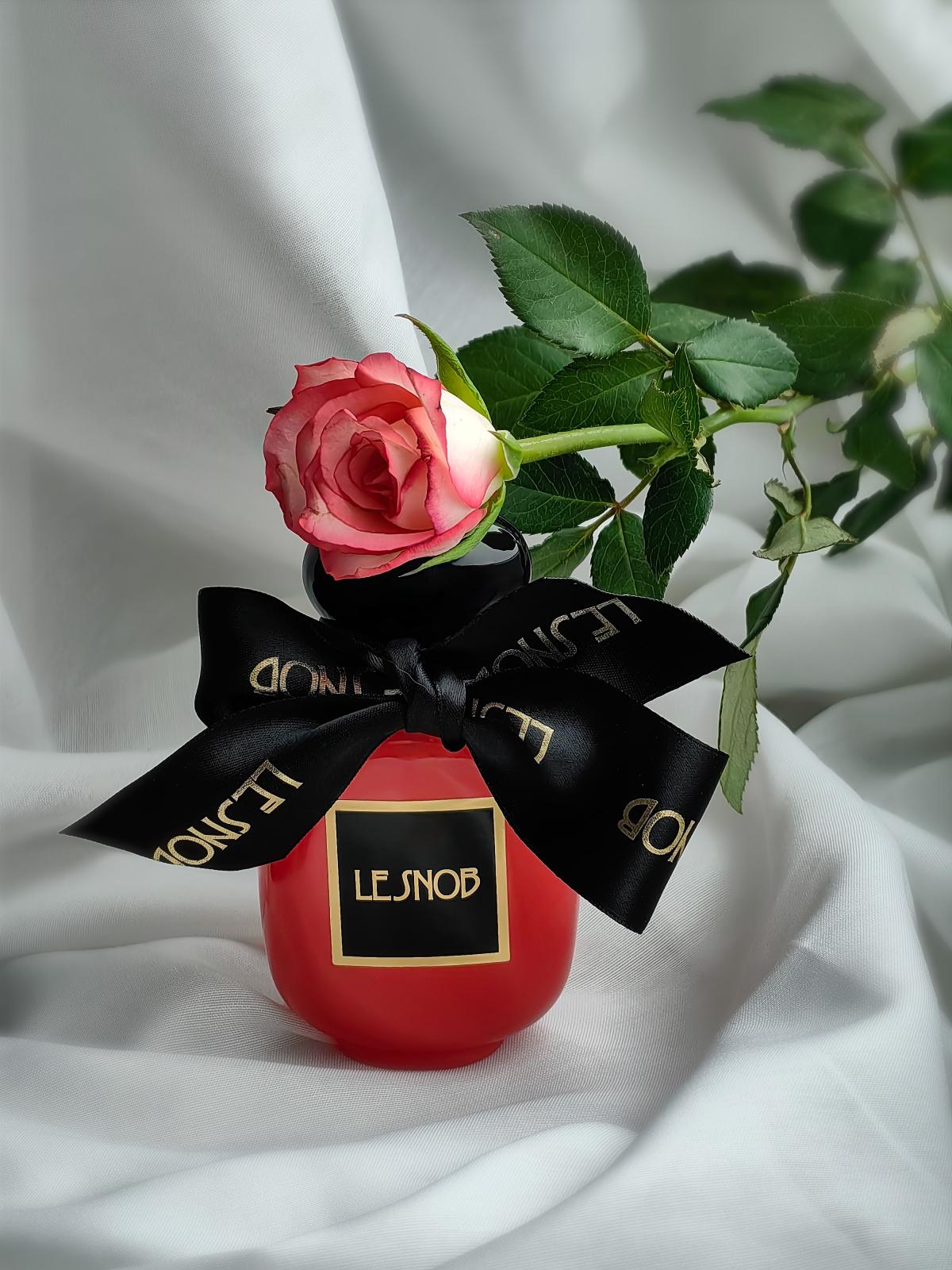 Le Snob No Iii Red Rose Les Parfums De Rosine Parfum Ein Es Parfum