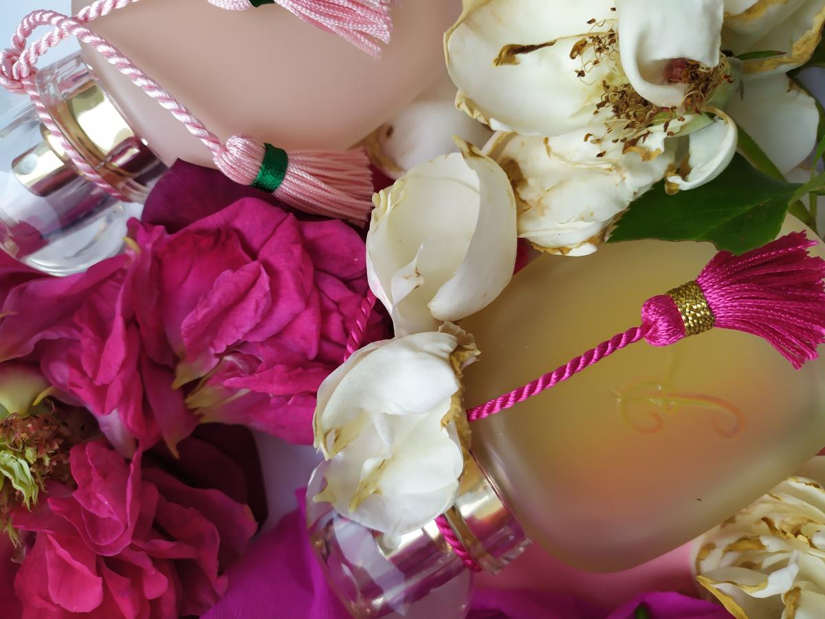 Rose Nue Les Parfums De Rosine Parfum Un Parfum Pour Femme 2017