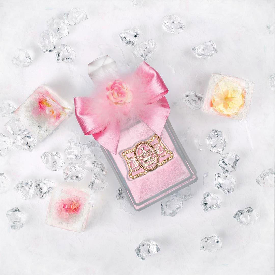 Viva La Juicy Glacé on ice