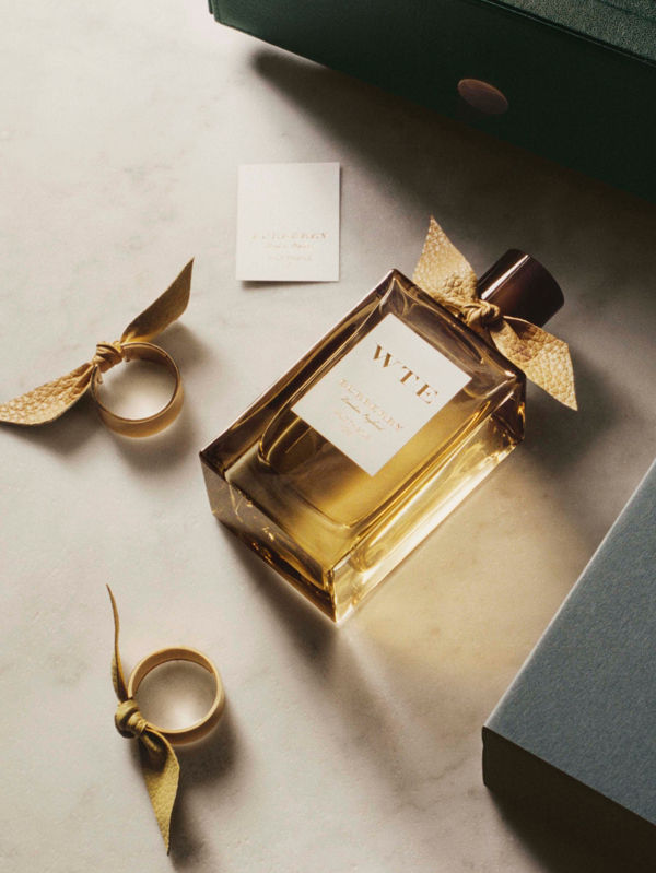 Burberry Bespoke bottle