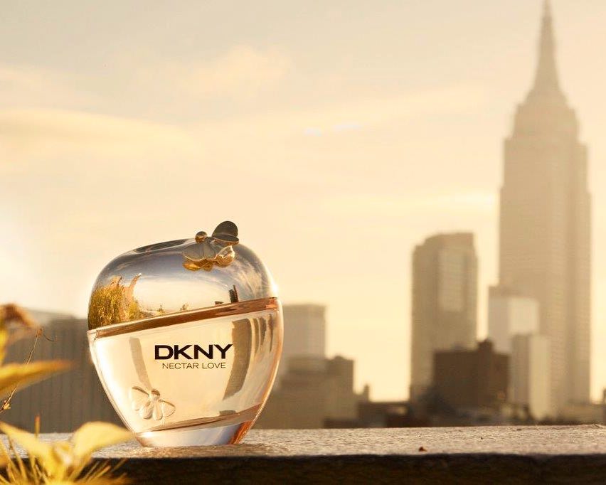 DKNY NECTAR LOVE ad