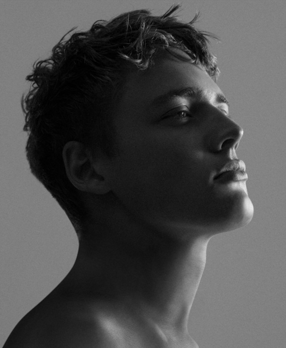 Narciso Rodriguez For Him Bleu Noir ad