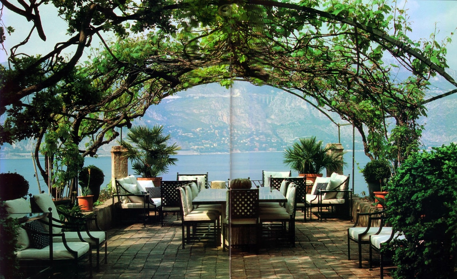 Clos Fiorentina garden
