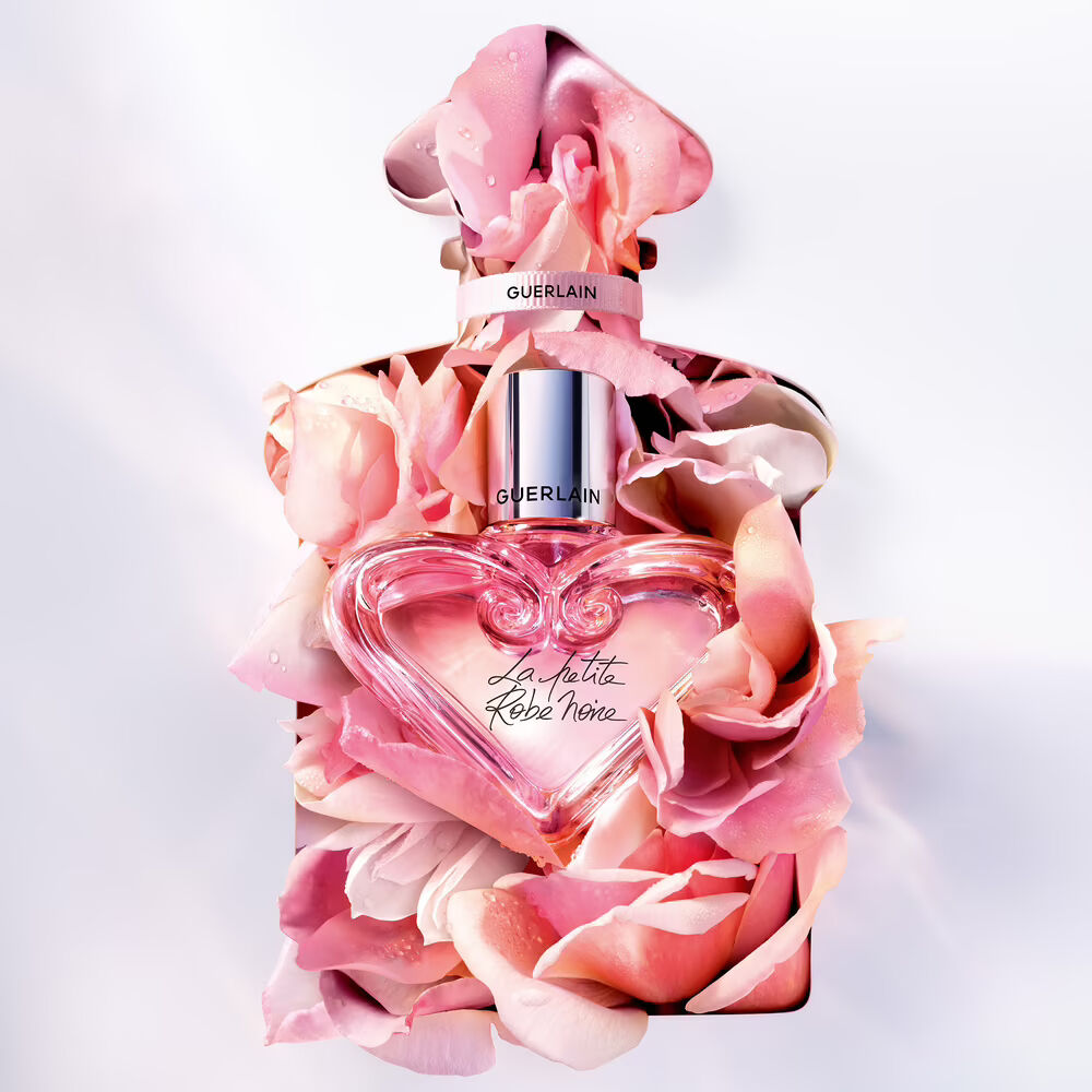 Guerlain La Petite Robe Noire Le Flacon Coeur ~ Новости парфюмерии