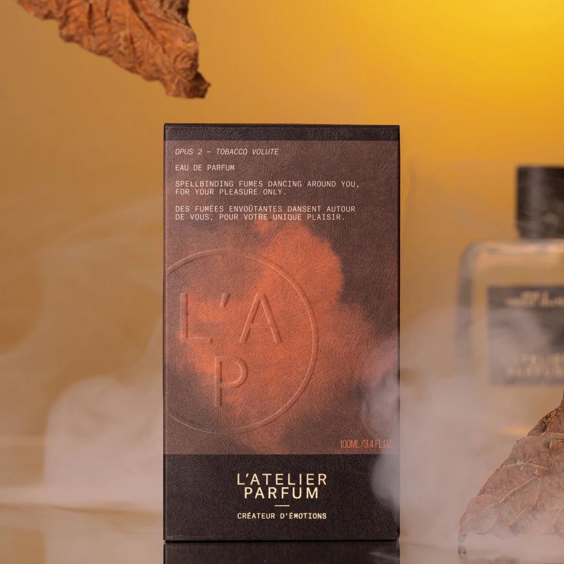 Atelier Parfum Tobacco Volute: миндальное печенье, окрашенное чернилами  каракатицы ~ Обзоры ароматов