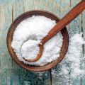 Apetyczne nuty na czasie: krótka historia soli jako zapachu