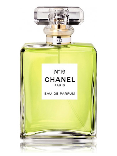 Chanel No 19 Eau de Parfum Chanel 香水- 一款年女用香水