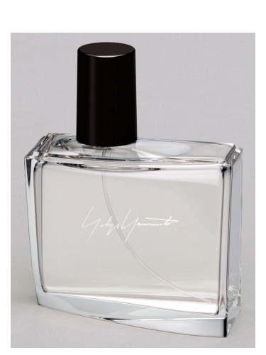 Yohji Yamamoto Femme Yohji Yamamoto parfum - un parfum pour femme 2013