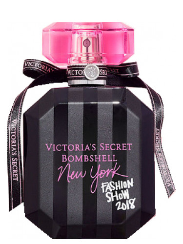 Victoria's Secret Bombshell New York Women's Eau de Parfum 3.4fl Oz/100ml