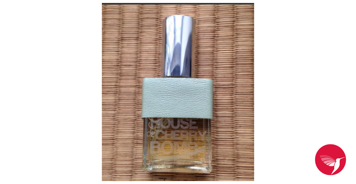Violet Green Tea Honeysuckle House of Cherry Bomb Parfum ein es