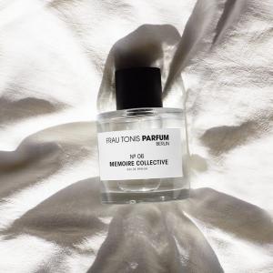 No 12 Accroche-Coeur, Frau Tonis Parfum