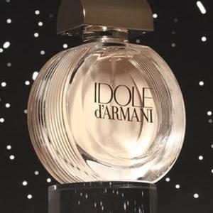 idole giorgio armani