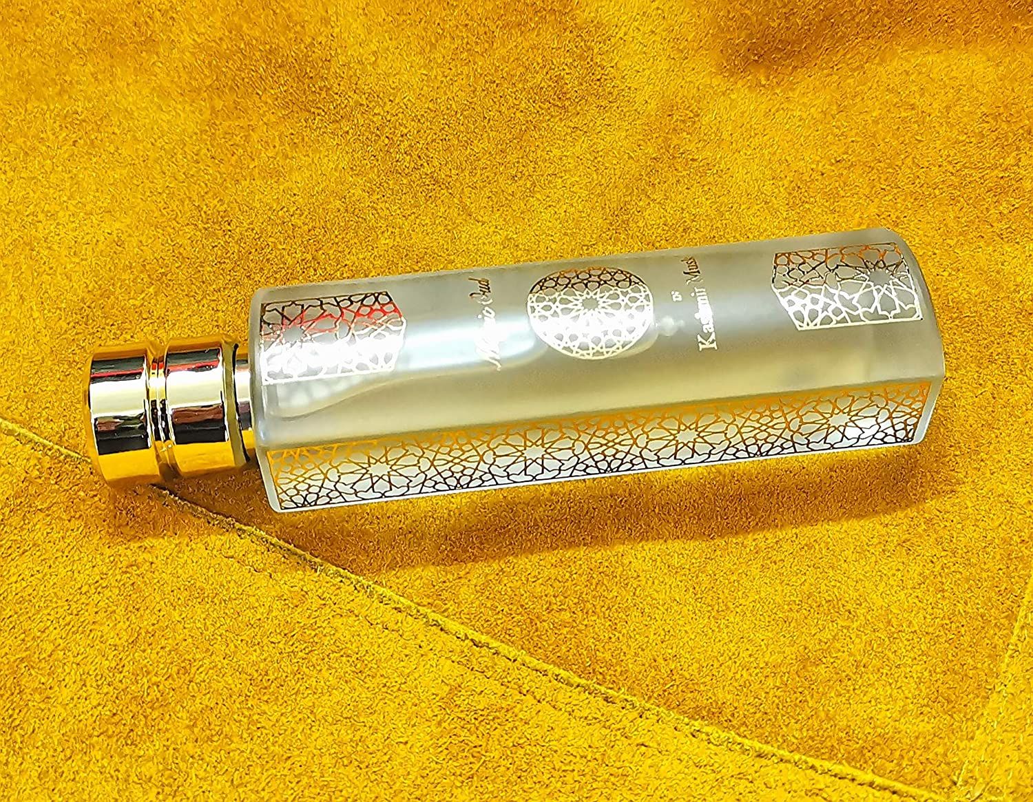Kashmir Musk Magic Oud Parfum - ein es Parfum für Frauen und Männer 2020