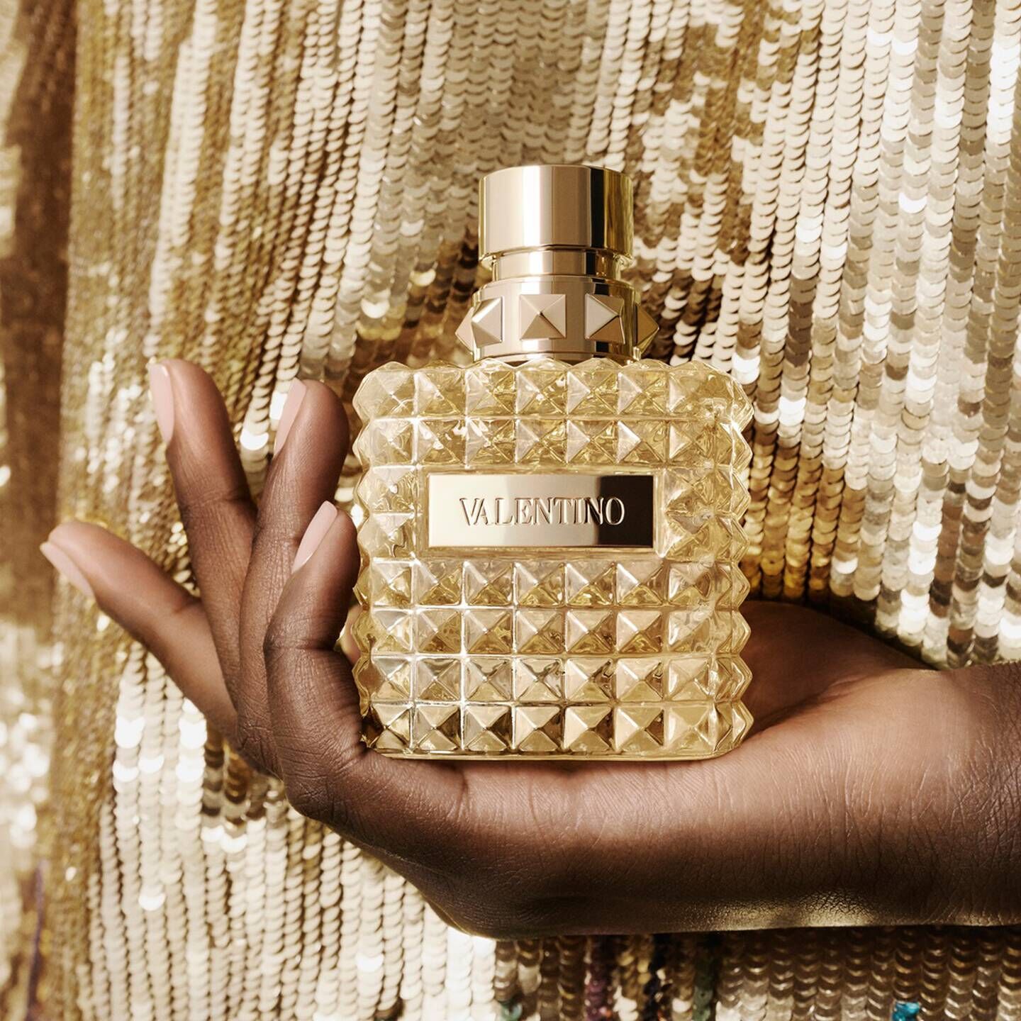 Born in Roma the Gold Donna Valentino perfume - a novo fragrância ...