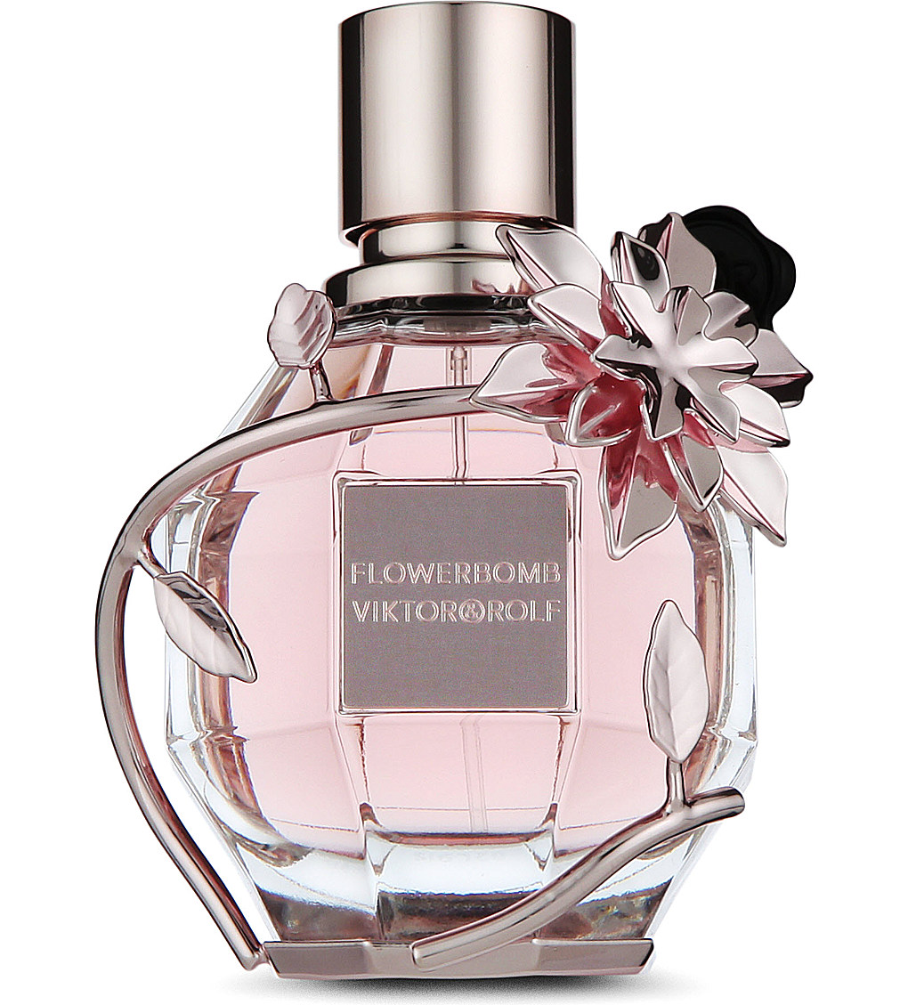 Viktor and rolf. Парфюм Flowerbomb Viktor Rolf. Виктор РОЛЬФ Flowerbomb. Духи Цветочная бомба Виктор и РОЛЬФ. Виктор и РОЛЬФ ароматы.