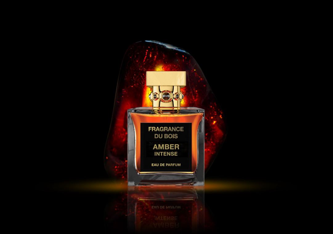 Fragrance de bois. Fragrance du bois intense. Fragrance du bois New York intense. Amber in Fragrance. Heritage Fragrance du bois.