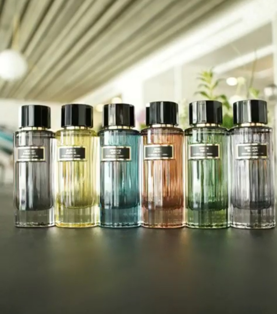 carolina herrera blonde jasmine