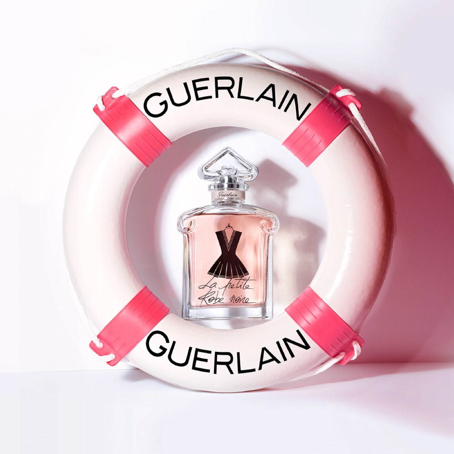 La Petite Robe Noire Plissée Guerlain