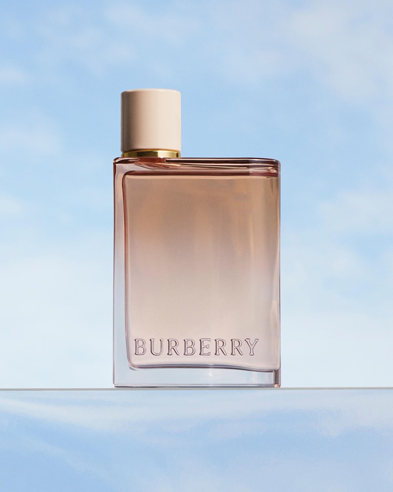 Burberry Her Intense Burberry perfume - a new fragrance for women 2019