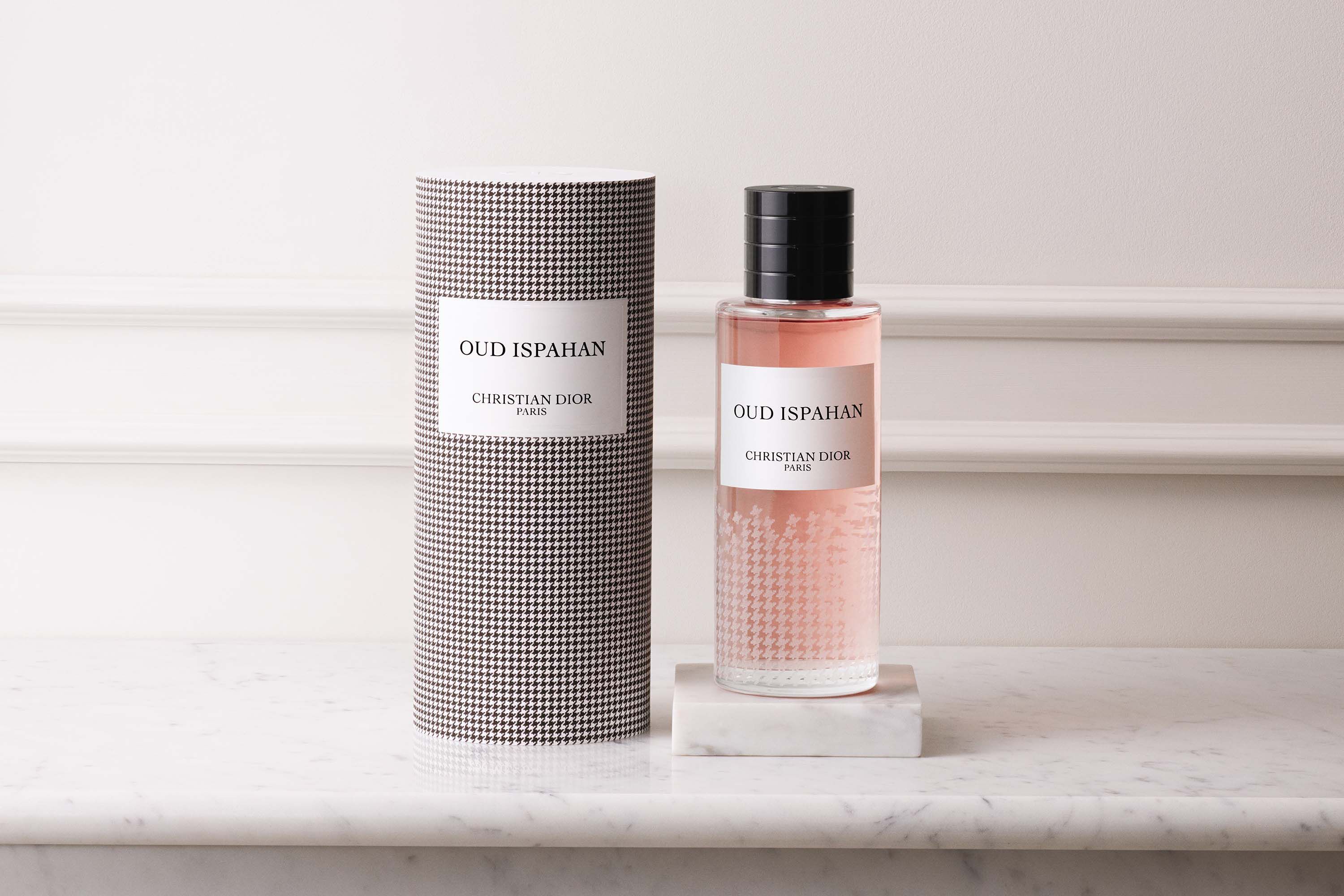 Oud Ispahan New Look Limited Edition Dior عطر a جديد fragrance