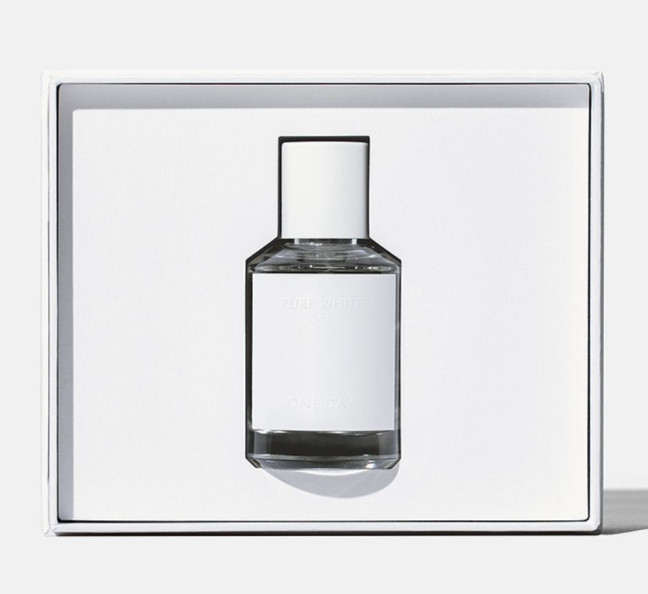 Oolong Tea One Day عطر a fragrance للجنسين 2021