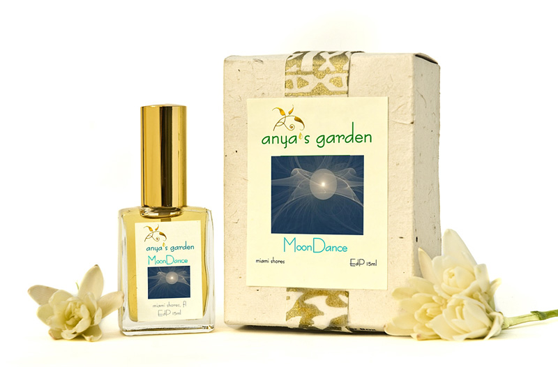 Moon Dance Anya's Garden Parfum ein es Parfum für Frauen 2009