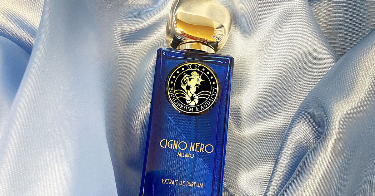ESXENCE 2024 Cigno Nero Milano Blu Divino Perfumaria de Nicho