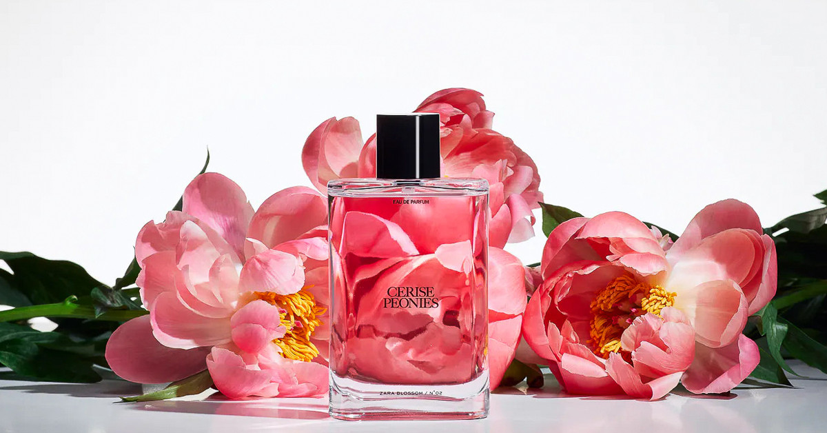 Цветы новинки 2024 года. Zara Peony. Духи Zara Peony. Zara Black Peony. Модные ароматы для женщин 2024.