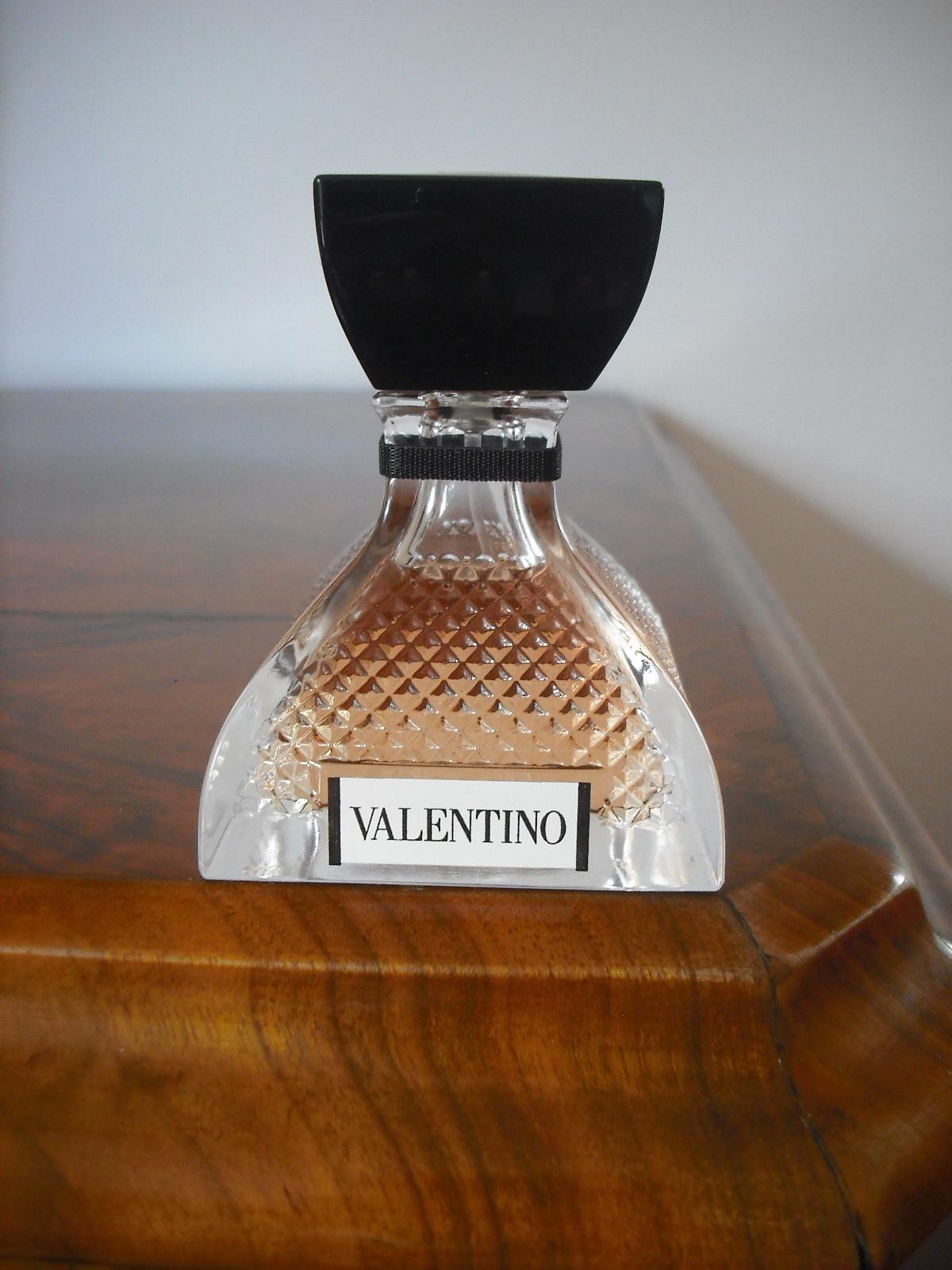 Valentino Eau De Parfum Valentino A Fragrance