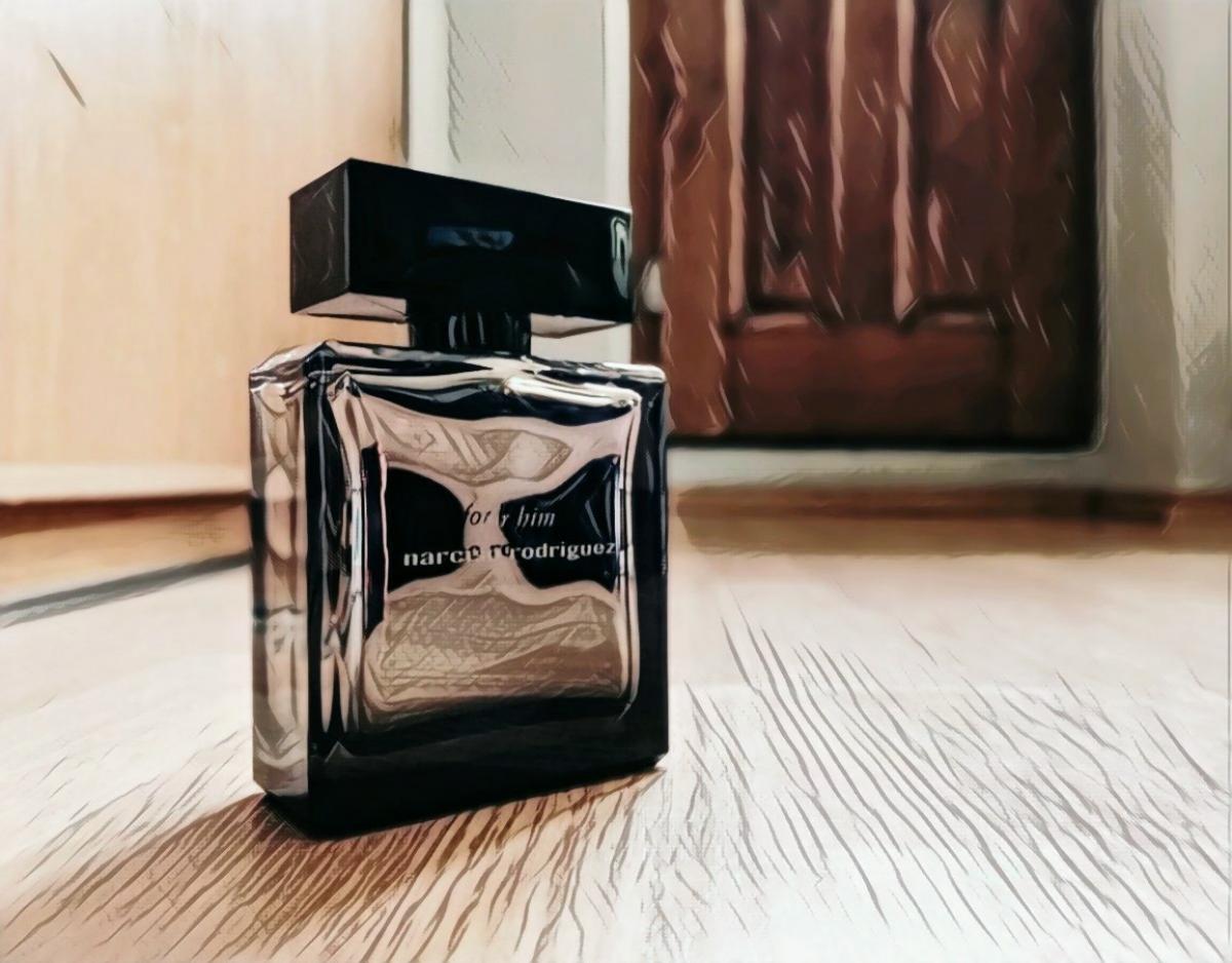 Narciso Rodriguez For Her Eau De Parfum Intense www.fragrantica.gr
