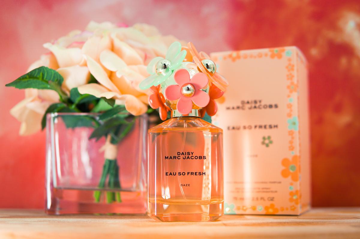 Fresh marc. Marc Jacobs Daisy Eau so Fresh Daze. Marc Jacobs Daisy. Marc Jacobs Daisy so Fresh. Marc Jacobs Daisy Eau so Fresh туалетная вода 75 мл.