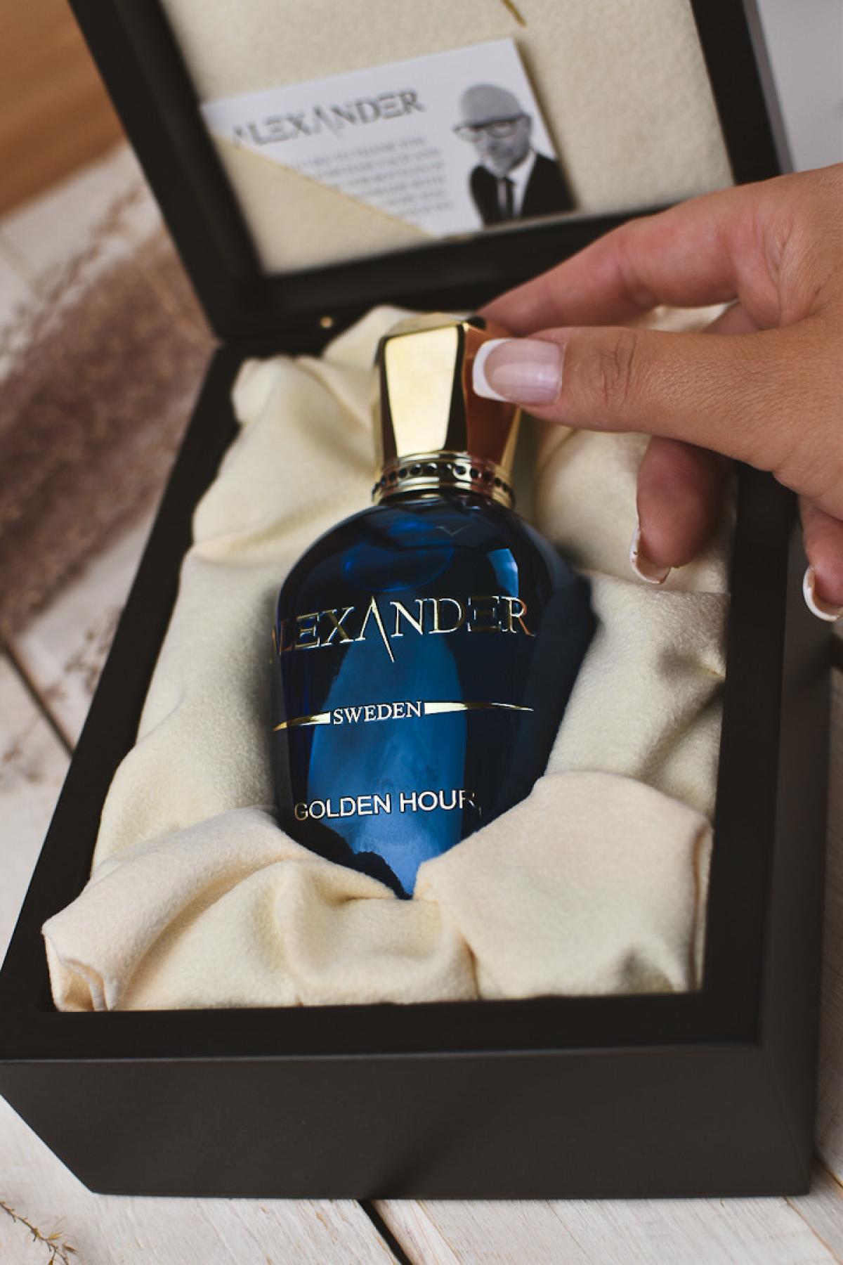 Golden Hour Alexander perfumy - to perfumy dla kobiet i mężczyzn 2020