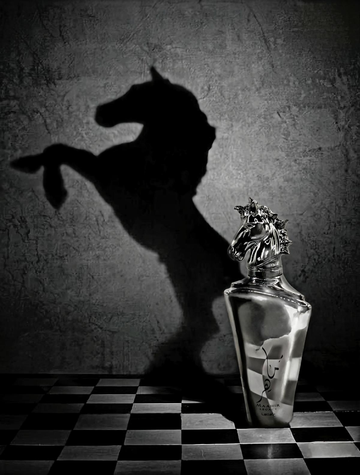 Maahir Legacy Lattafa Perfumes Colônia - a fragrância Masculino