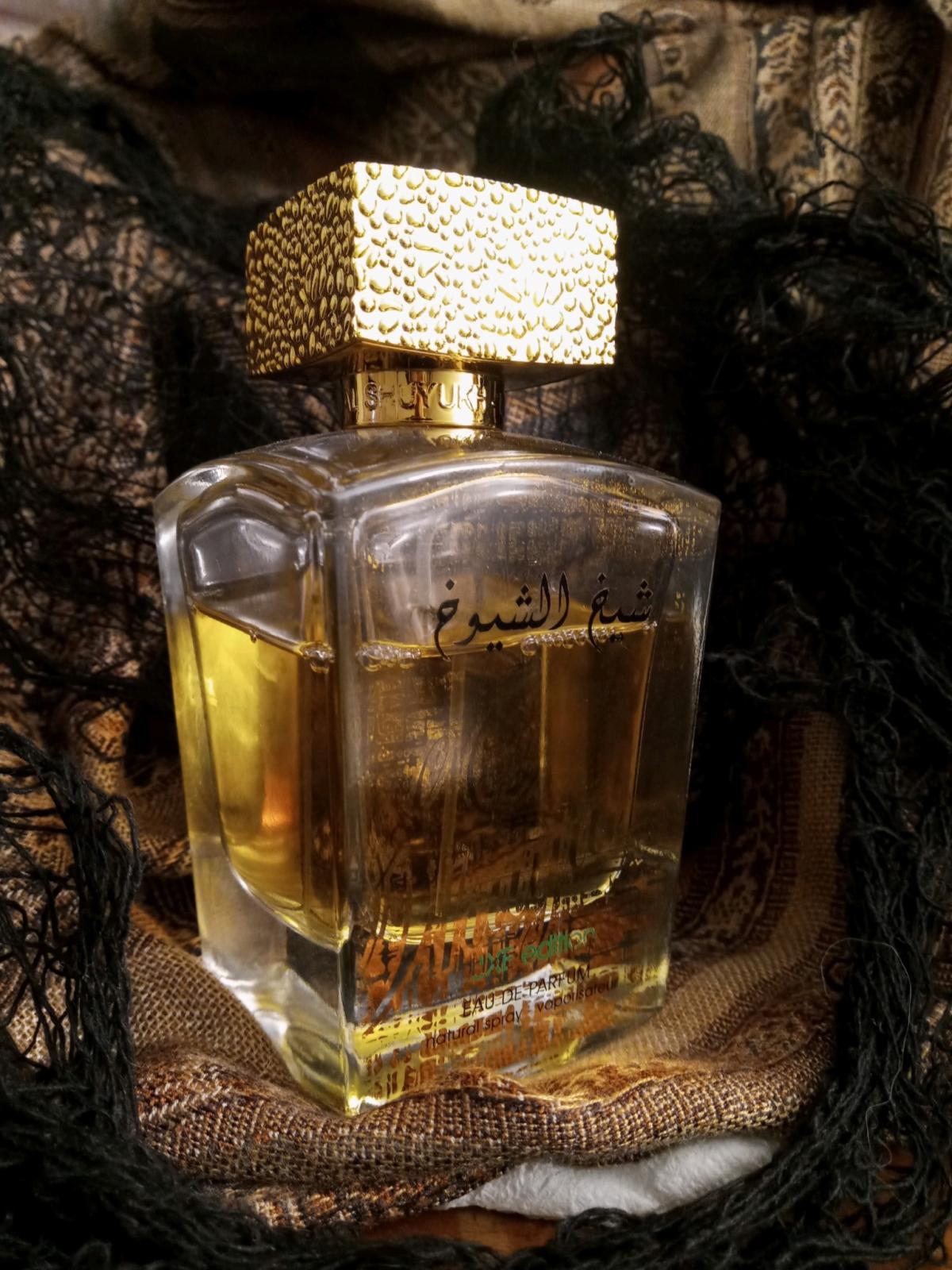 Sheikh al shuyukh lattafa perfumes. Шейх Шуюх. Шейх Шуюх духи мужские. Shuyukh Gold Lattafa. Al Athal Lattafa.