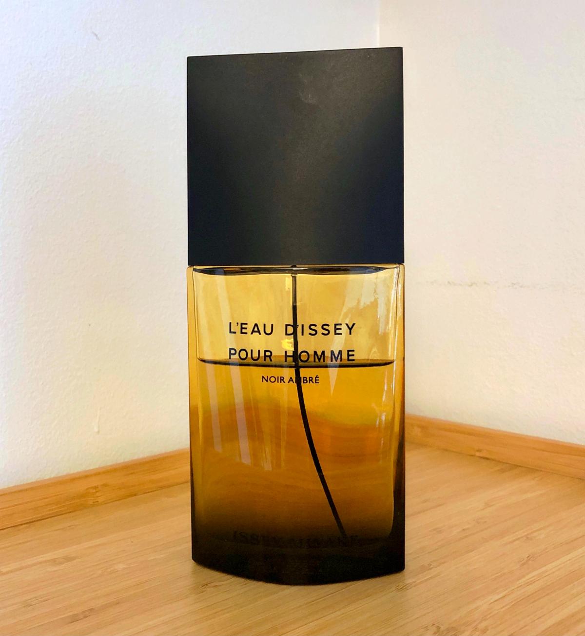L'Eau d'Issey Pour Homme Noir Ambre Issey Miyake Cologne - un parfum ...