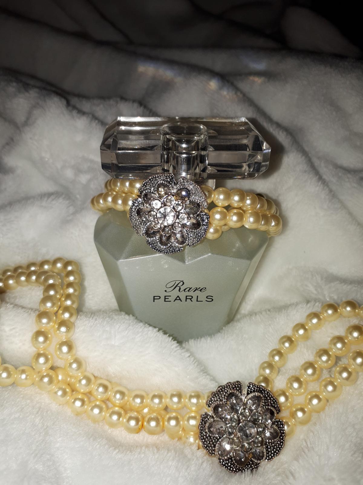 Avon pearls. Rare Pearls Avon. Духи эйвон Раре Перлс. Духи жемчуг. Духи Перл от эйвон.