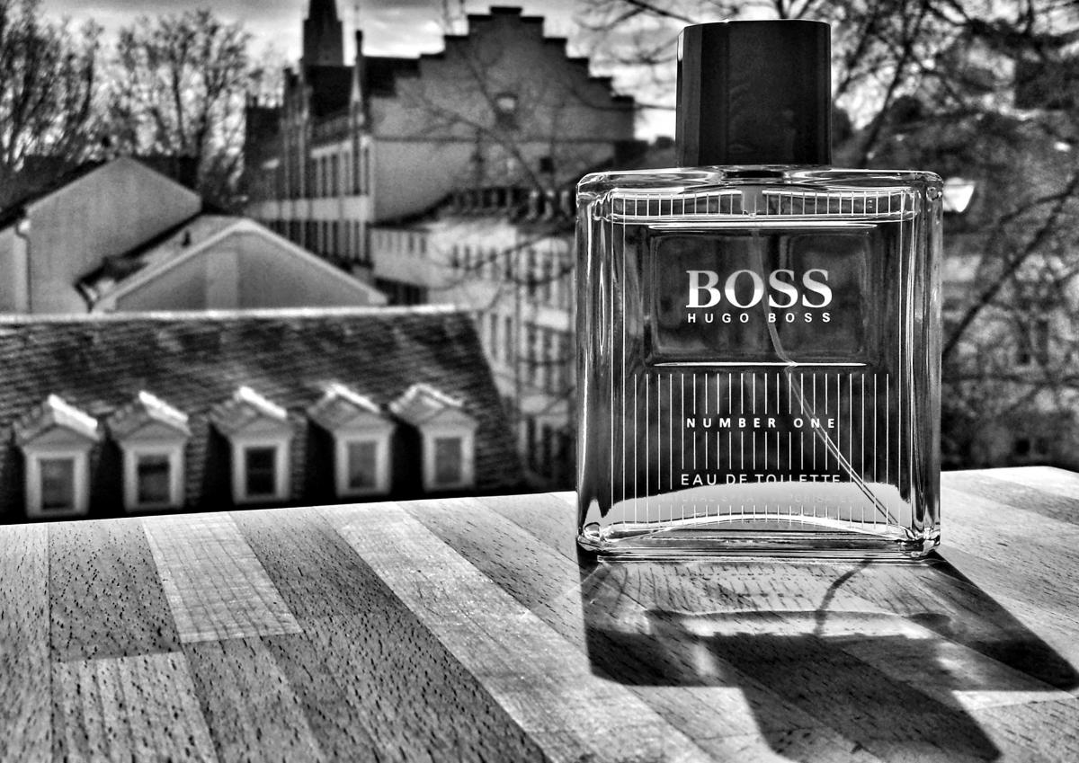 Hugo 1. Hugo Boss number one. Hugo Boss Boss number one. Number one одеколон. Hugo one.