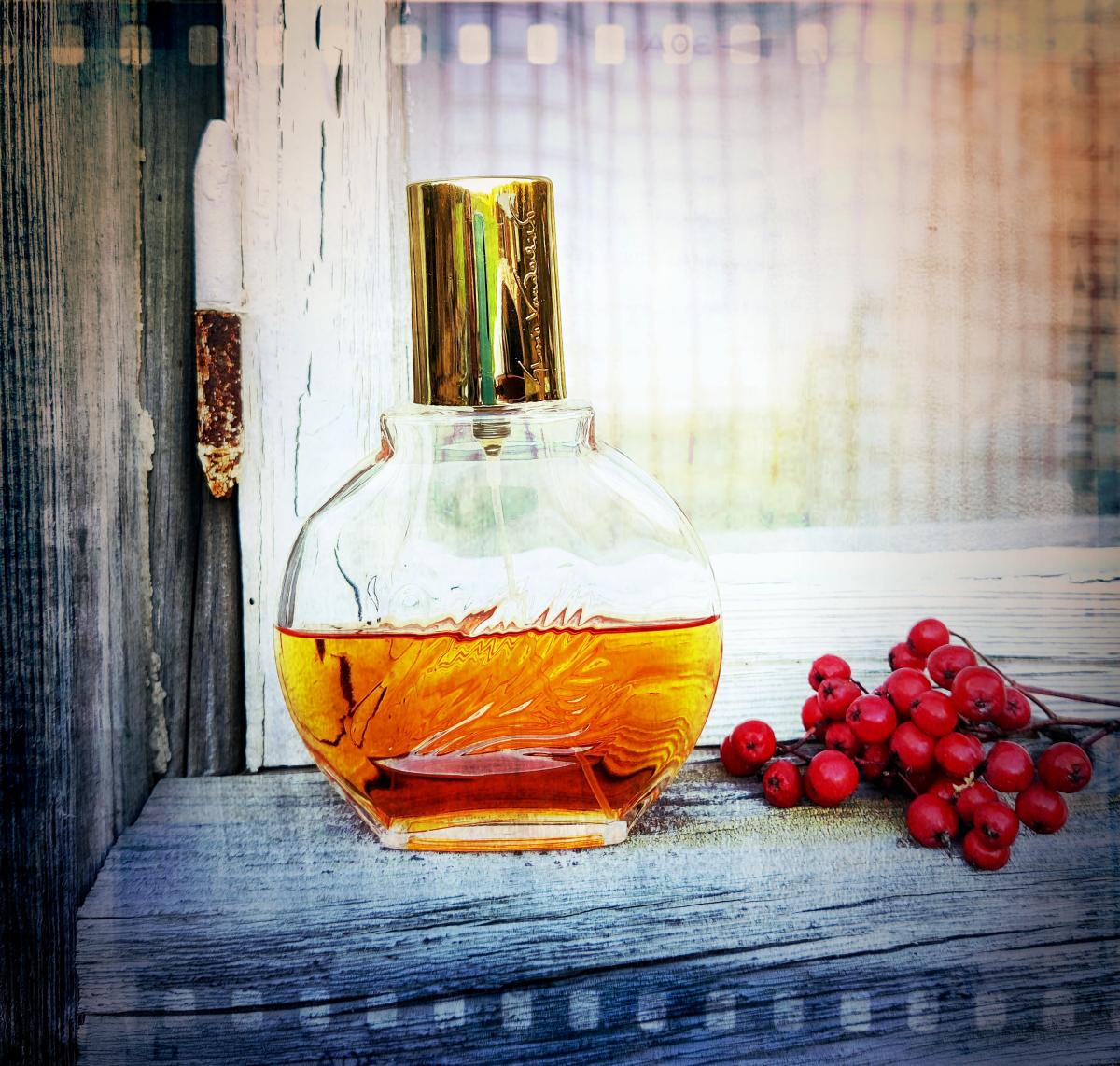 Vanderbilt Gloria Vanderbilt Parfum - ein es Parfum für Frauen 1982