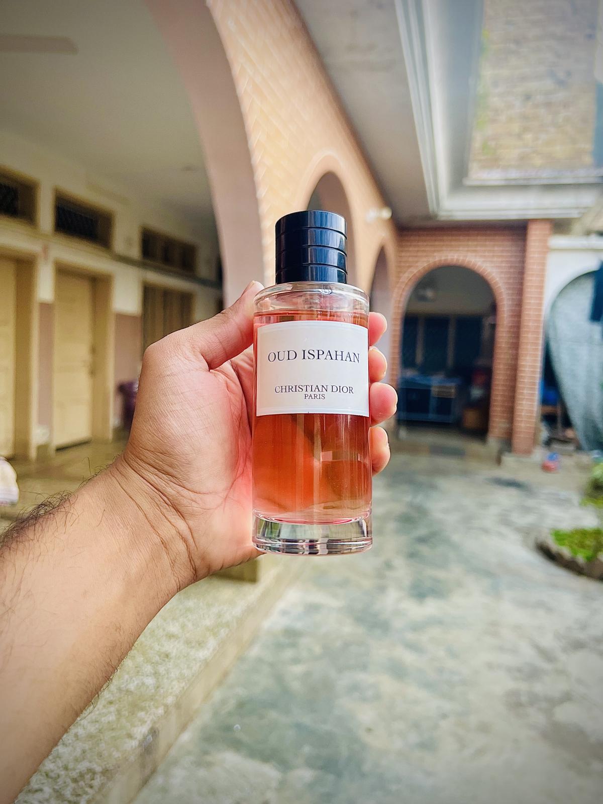 Oud Ispahan Dior parfum un parfum pour homme et femme 2018