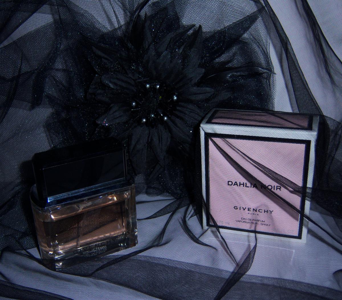 givenchy parfum dahlia noir