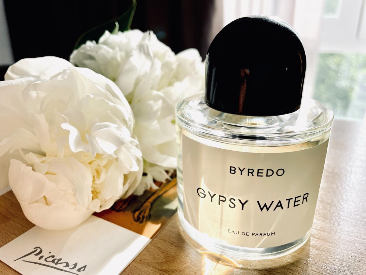 Парфюмированная вода фото Gypsy Water Byredo аромат - аромат для мужчин и женщин 2008