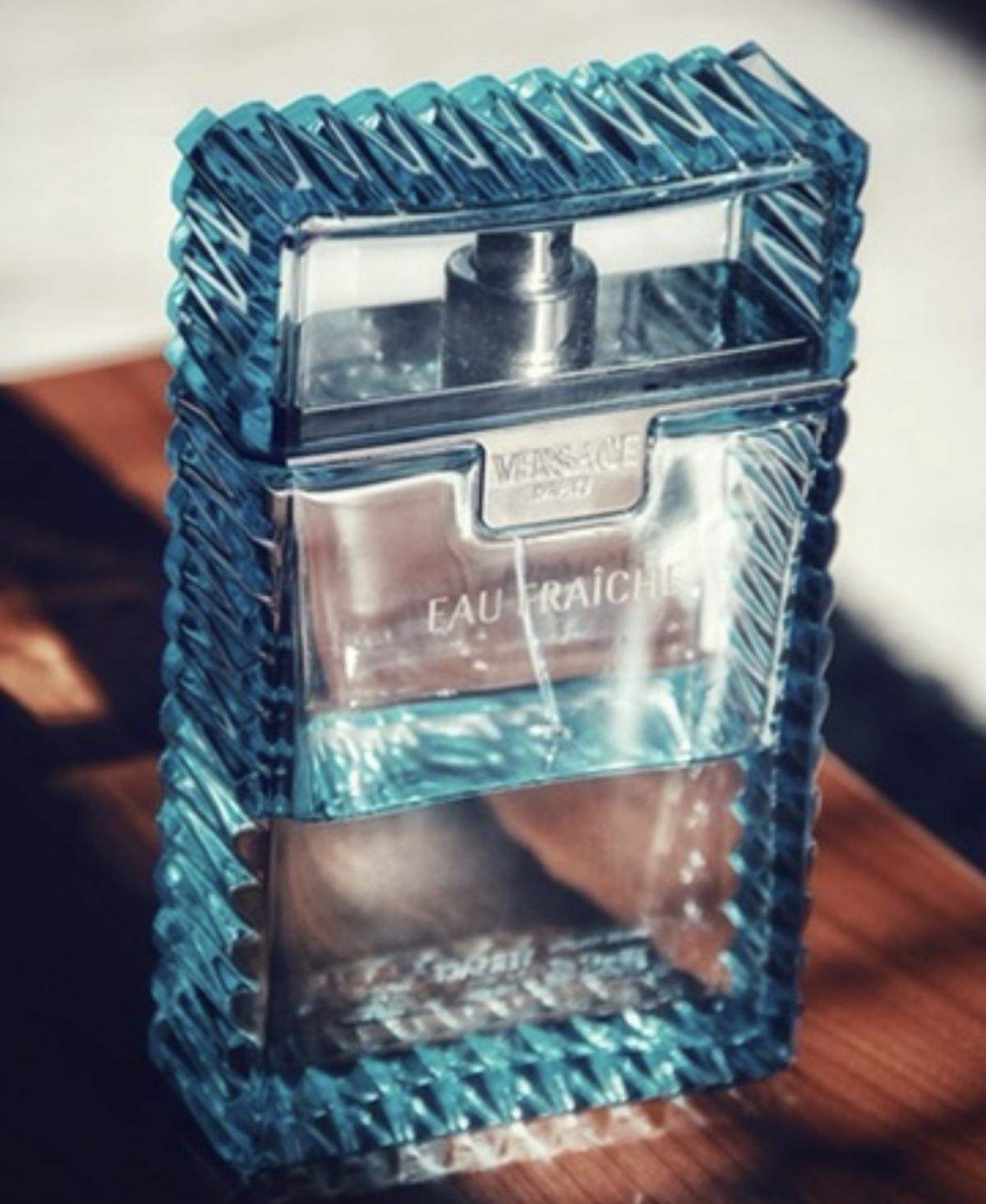 Versace Man Eau Fraiche Versace Cologne - ein es Parfum für Männer 2006
