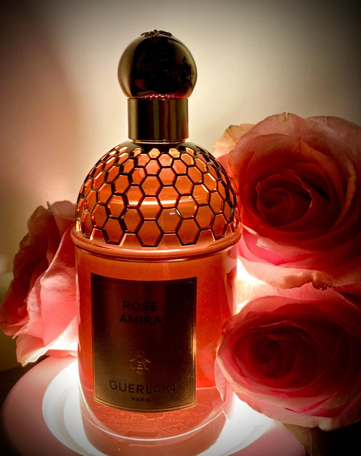 Rose Amira Guerlain - una novità fragranza unisex 2024