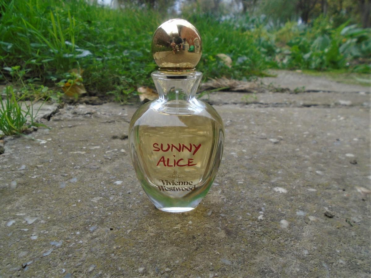 Sunny Alice Vivienne Westwood 香水- 一款2014年女用香水