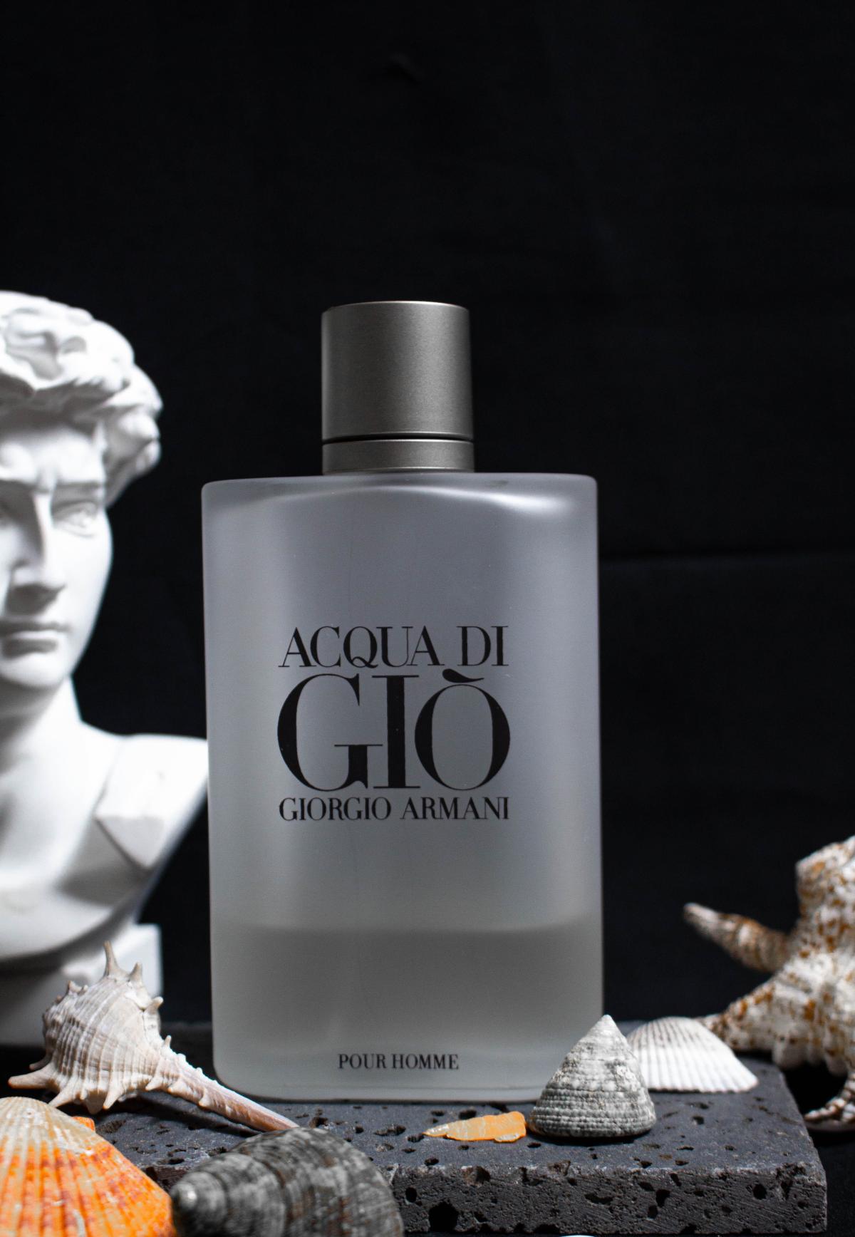 Armani satin. Фрагрантика аква ди. Парфюмированная вода аква. Acqua di gioia от giorgio armani. Духи аква ди джио женские.