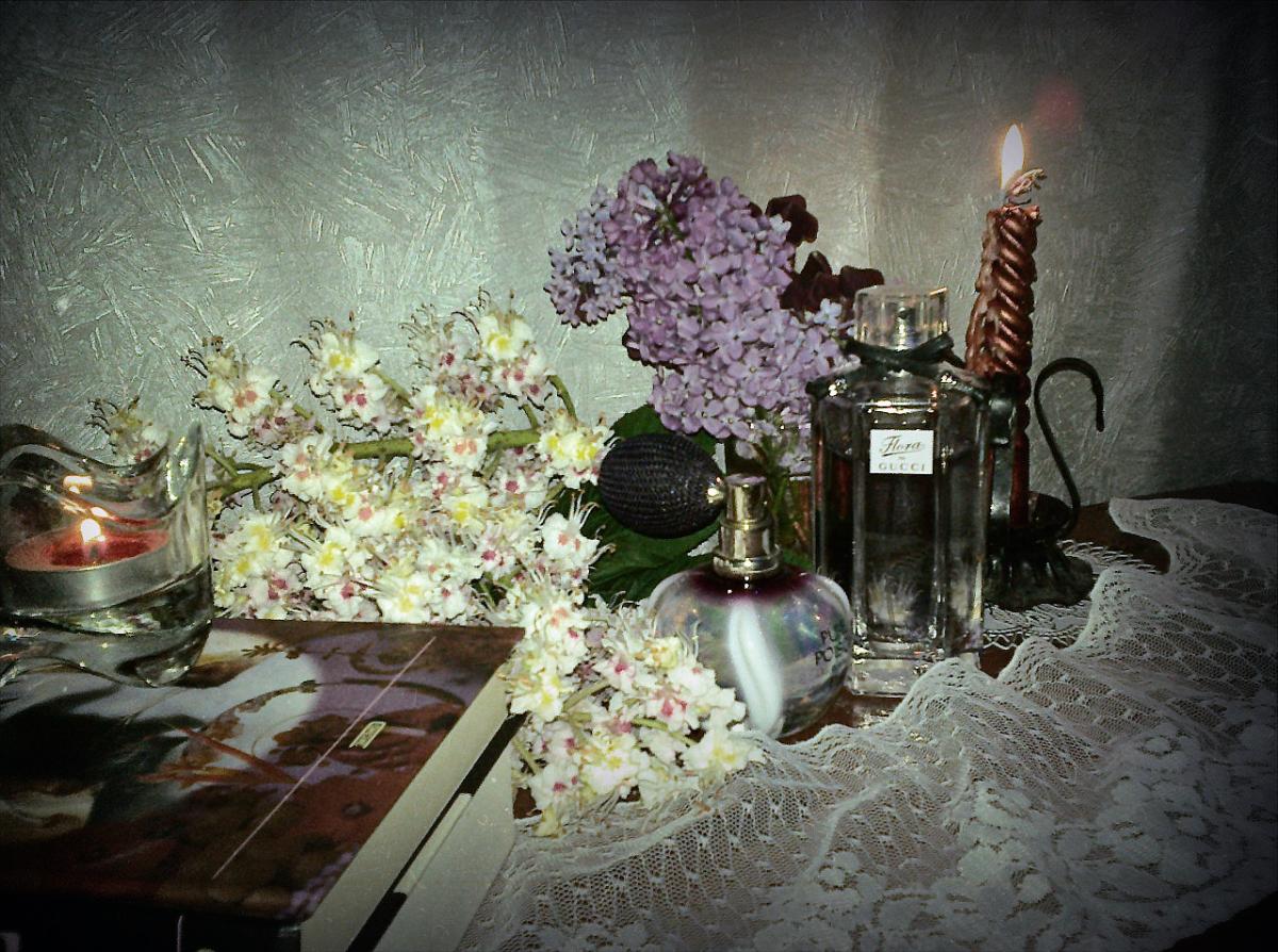 Flora by Gucci Generous Violet Gucci аромат — аромат для женщин 2012