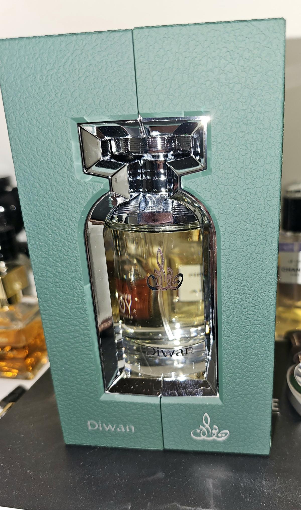 Diwan Arabian Oud عطر a fragrance للجنسين 2020