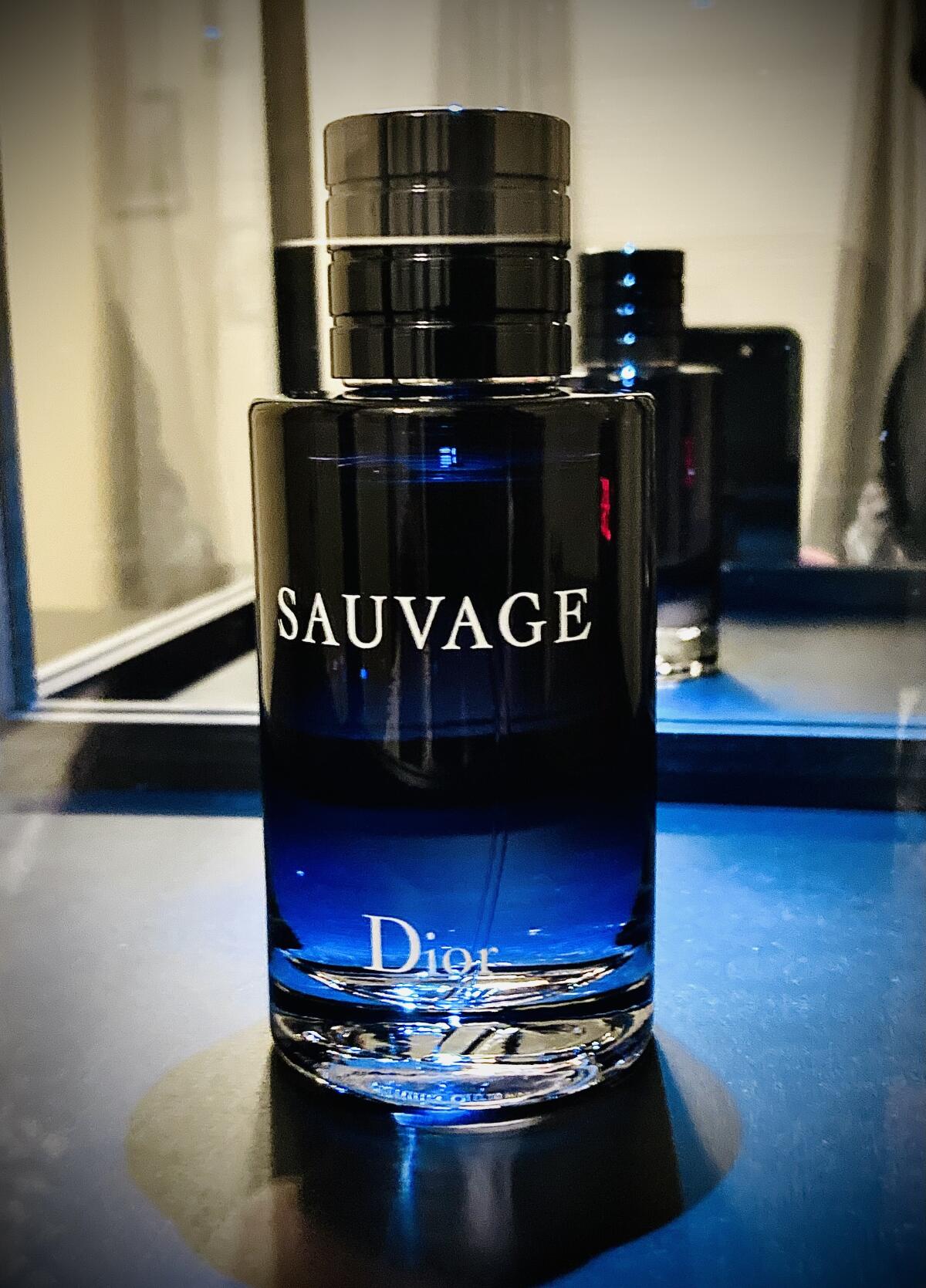 Sauvage Dior одеколон — аромат для мужчин 2015